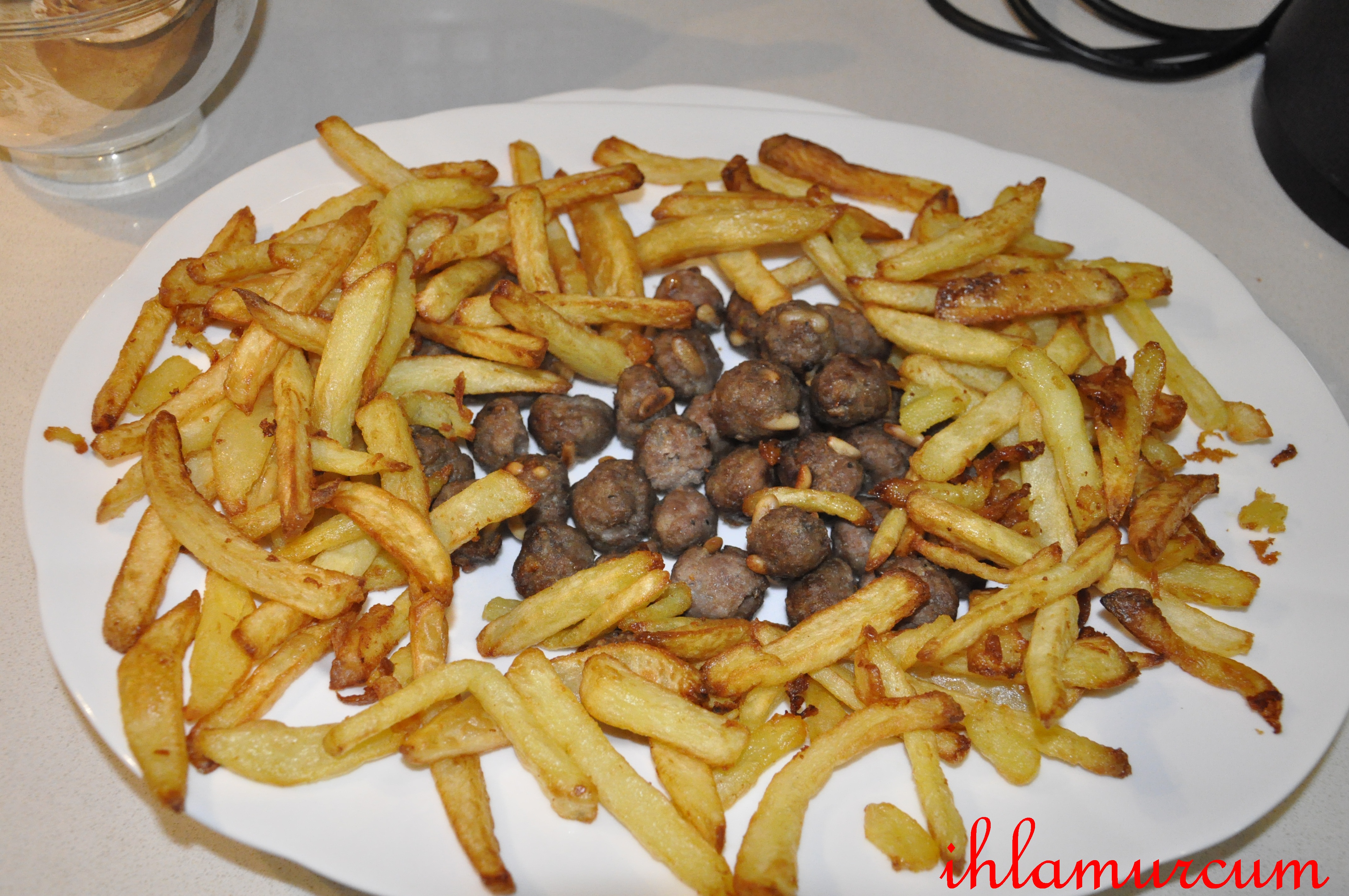 Fıstıklı köfte